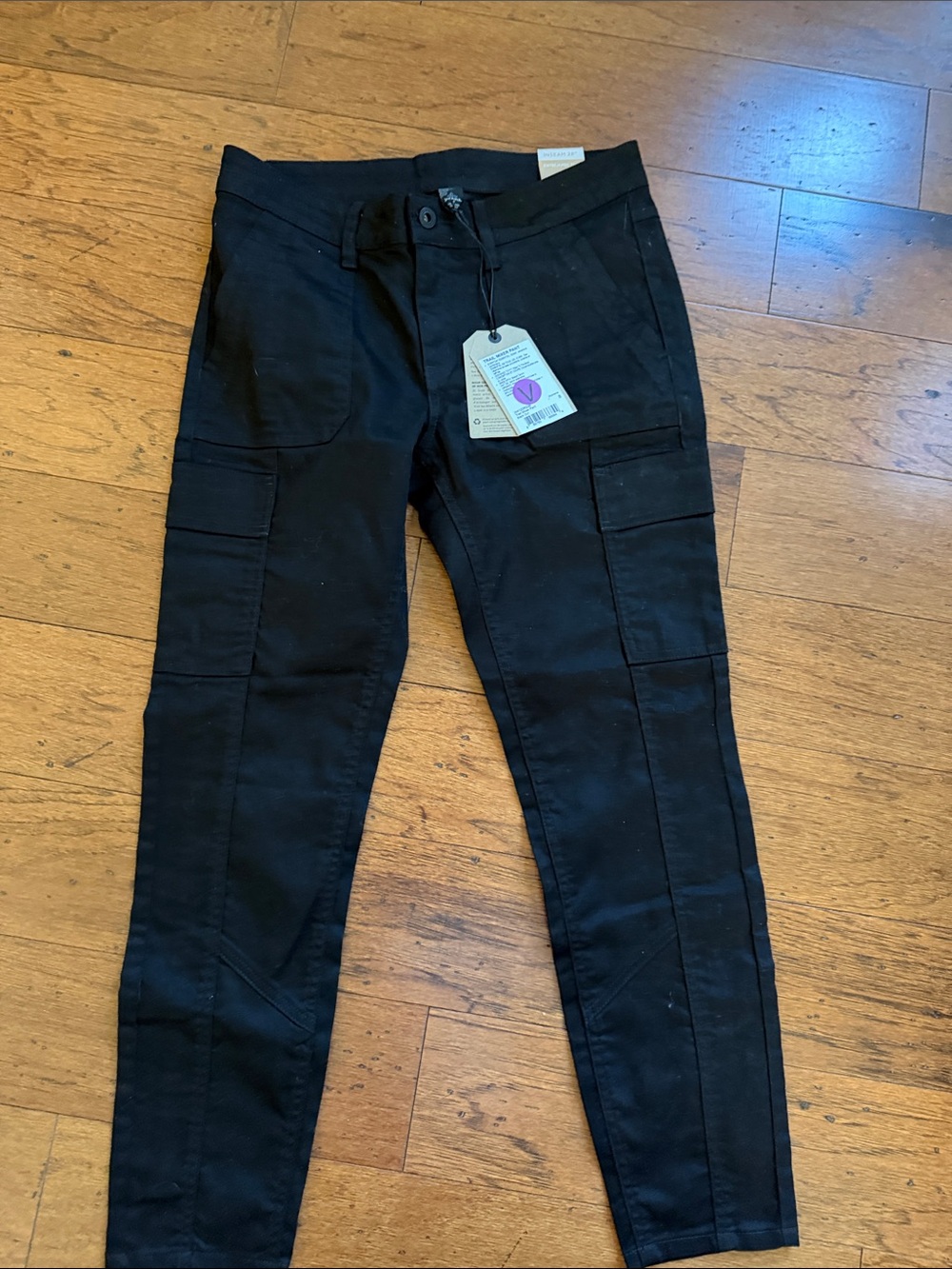 NWT Prana women’s Trail Mixer pant- 8
